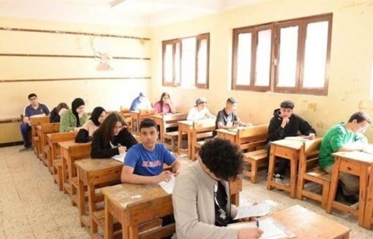 عودة الأمل: خطوات إعادة قيد الطلاب المفصولين بسبب الغياب 20 مستقبل بديل لطلاب الإعدادية.. شروط التقديم لمدرسة "إبداع الوطنية لعلوم التقنية "