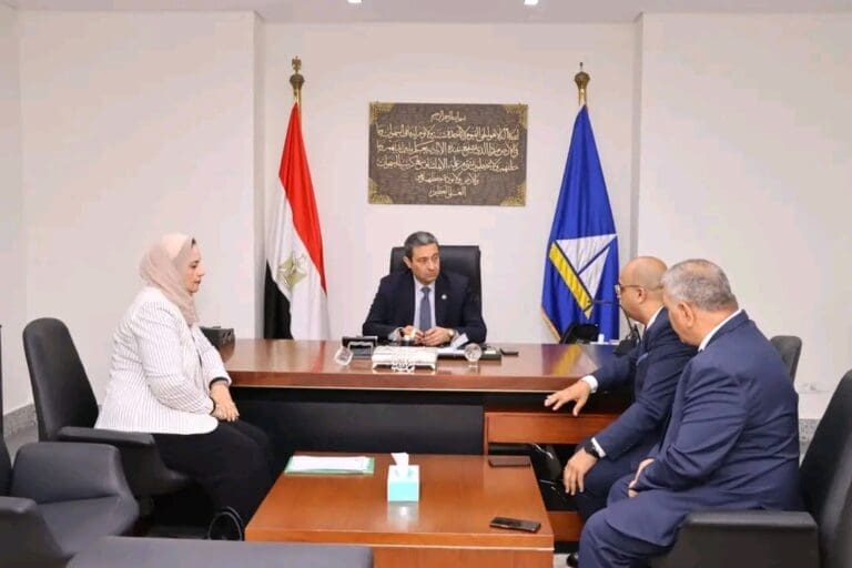 محافظ دمياط يتابع موقف تطوير مبنى عيادة الطلبة للتأمين الصحى بشطا 2 1747921052982 مكتبة الإسكندرية محافظ دمياط يتابع موقف تطوير مبنى عيادة الطلبة للتأمين الصحى بشطا موقع في الجامعة