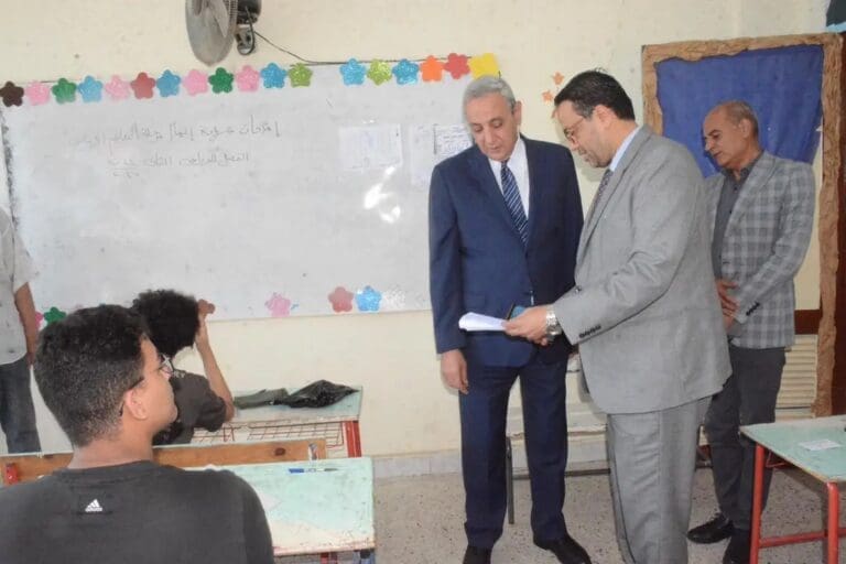 محافظ الغربية مطمئنا أولياء الأمور: أبناؤكم أمانة في أعناقنا ونوفر لهم كل الدعم 10 1748686484294 تعليم محافظ الغربية مطمئنا أولياء الأمور: أبناؤكم أمانة في أعناقنا ونوفر لهم كل الدعم موقع في الجامعة