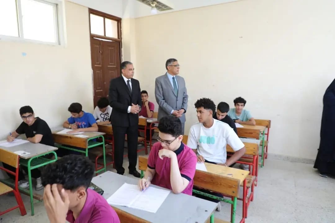 محافظ الجيزة: توفير بيئة امتحانية ملائمة لأكثر من 200 ألف طالبًا وطالبة في 705 لجنة 1 1748691312042 محافظ محافظ الجيزة: توفير بيئة امتحانية ملائمة لأكثر من 200 ألف طالبًا وطالبة في 705 لجنة موقع في الجامعة