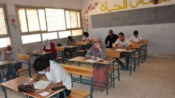 انطلاق ماراثون الشهادة الإعدادية بالجيزة.. أولى المحطات "اللغة العربية" لمدة ساعتين ونصف 9 439 أسيوط انطلاق ماراثون الشهادة الإعدادية بالجيزة.. أولى المحطات "اللغة العربية" لمدة ساعتين ونصف موقع في الجامعة