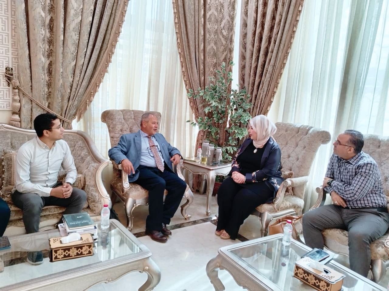 مرصد الأزهر يستقبل عميد كلية القانون بالجامعة البريطانية لبحث آفاق التعاون في مجال مكافحة التطرف 1 500222522 1121948386616126 233432710080803645 n مرصد الأزهر مرصد الأزهر يستقبل عميد كلية القانون بالجامعة البريطانية لبحث آفاق التعاون في مجال مكافحة التطرف موقع في الجامعة