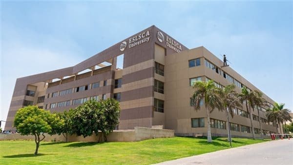 كل ما تحتاج معرفته عن جامعة إسلسكا 2025/2026.. التخصصات المصاريف والموقع الرسمي 1 جامعة إسلسكا