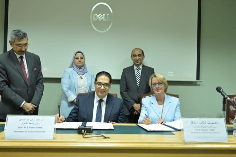 رئيس جامعة القاهرة يوقع مذكرة تفاهم بين المعهد القومى لعلوم الليزر والأكاديمية الأوروبية لأمراض الصوت 33 87896878 636b 4092 9bcc 5895a4a71c97 جامعة سوهاج رئيس جامعة القاهرة يوقع مذكرة تفاهم بين المعهد القومى لعلوم الليزر والأكاديمية الأوروبية لأمراض الصوت موقع في الجامعة