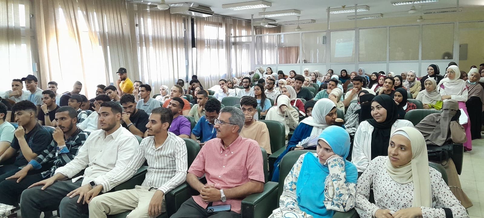 "علوم حلوان" تنظم ندوة توعوية حول التنمر والعنف ضد المرأة 1 9d17ea69 330d 472a 8948 c5089308383b التنمر "علوم حلوان" تنظم ندوة توعوية حول التنمر والعنف ضد المرأة موقع في الجامعة