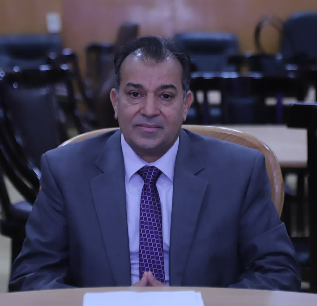 رئيس جامعة جنوب الوادي يناقش مبادرة الحوكمة الالكترونية للمستشفيات الجامعية 1 FB IMG 1746696704652 رئيس جامعة جنوب الوادي يناقش مبادرة الحوكمة الالكترونية للمستشفيات الجامعية موقع في الجامعة