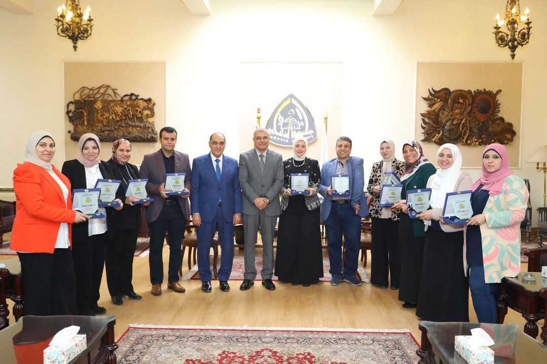 رئيس جامعة الزقازيق: النشر الدولي ركيزة أساسية لتطوير البحث العلمي 1 FB IMG 1747034356812 الزقازيق رئيس جامعة الزقازيق: النشر الدولي ركيزة أساسية لتطوير البحث العلمي موقع في الجامعة