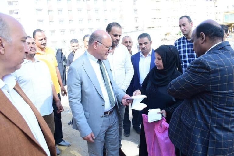 "400 ألف مريض في عام".. توسع طبي جديد بمستشفيات سوهاج الجامعية 7 FB IMG 1747325650532 بني سويف "400 ألف مريض في عام".. توسع طبي جديد بمستشفيات سوهاج الجامعية موقع في الجامعة