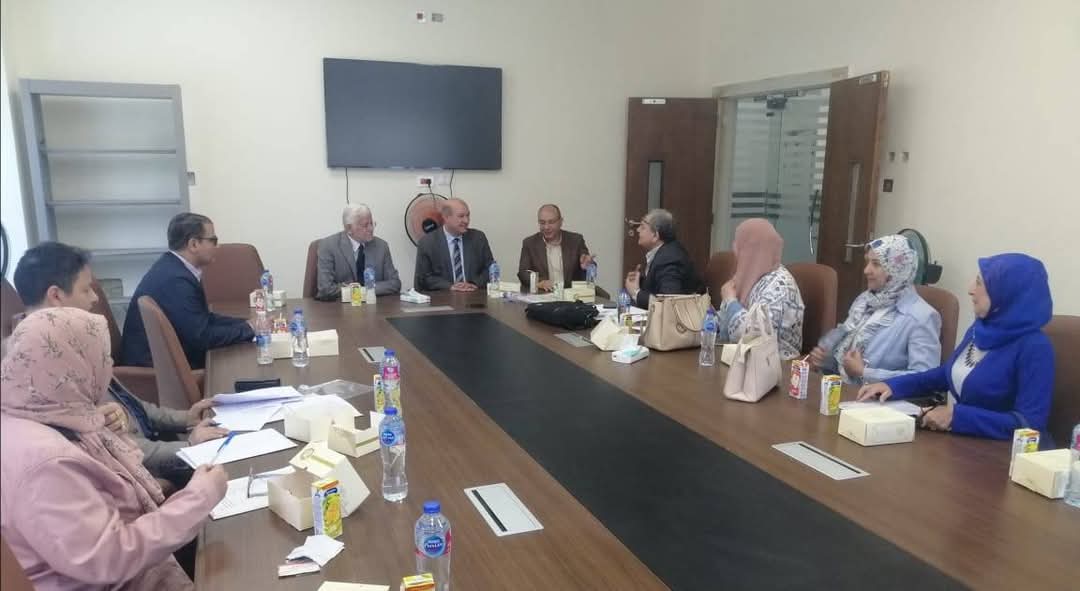 خبرات علمية مرموقة تُثري اختبارات برنامج الصيدلة الإكلينيكية بجامعة الزقازيق الأهلية 1 FB IMG 1748461442177 جامعة الزقازيق خبرات علمية مرموقة تُثري اختبارات برنامج الصيدلة الإكلينيكية بجامعة الزقازيق الأهلية موقع في الجامعة