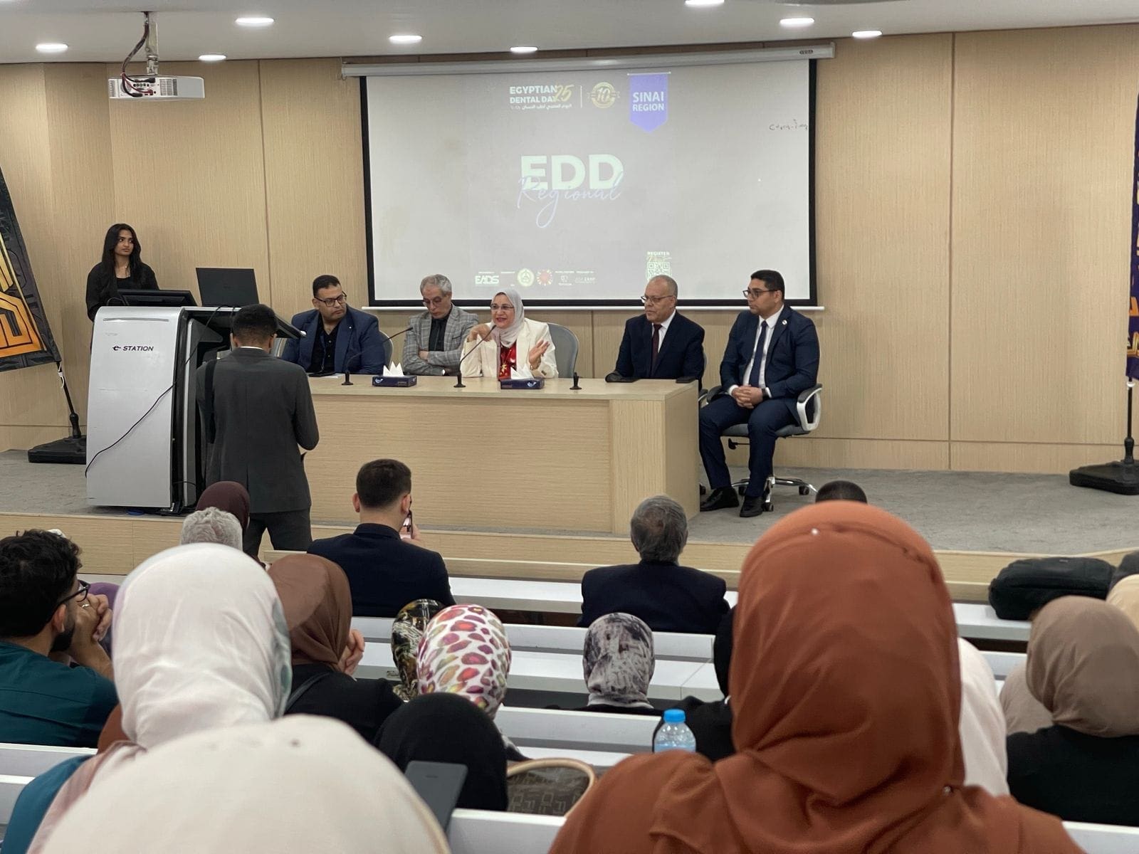 طب أسنان جامعة سيناء تنظم يومًا علميًا مميزًا بالقنطرة تحت شعار "يوم طب الأسنان المصري 2025" 1 IMG 20250505 WA0003 جامعة سيناء طب أسنان جامعة سيناء تنظم يومًا علميًا مميزًا بالقنطرة تحت شعار "يوم طب الأسنان المصري 2025" موقع في الجامعة