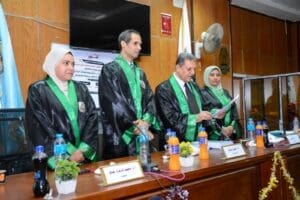 "الاندماج الإعلامي وتأثيره على المحتوى الرقمي".. جامعة سوهاج تمنح درجة الدكتوراه للباحث أحمد جعفر محمد 3 "الاندماج الإعلامي وتأثيره على المحتوى الرقمي".. جامعة سوهاج تمنح درجة الدكتوراة للباحث أحمد جعفر محمد