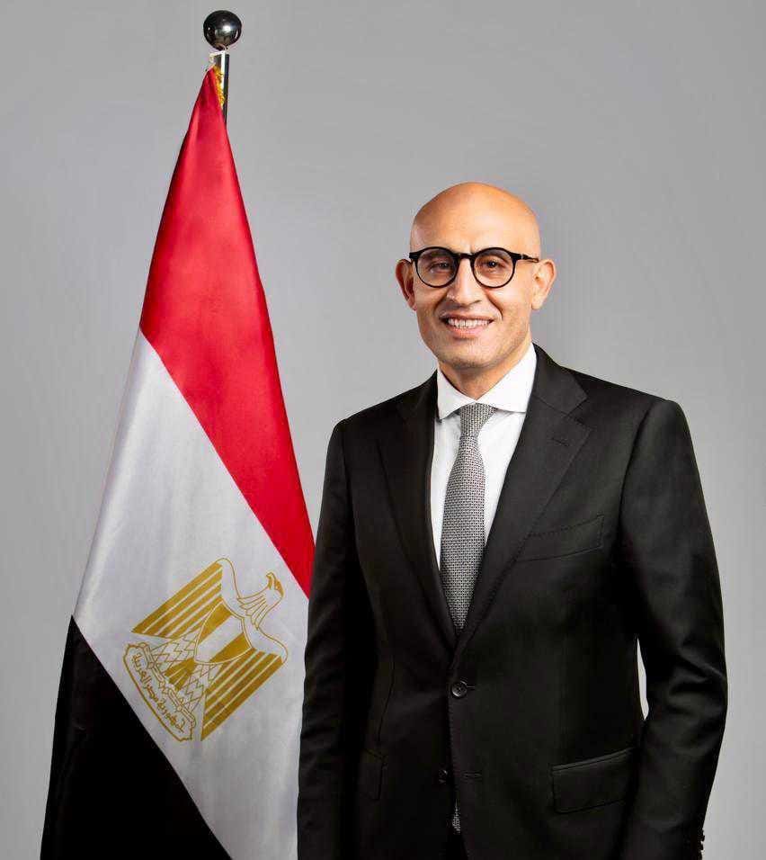 وزير التعليم يعلن موعد بدء العام الدراسي 2025 / 2026 بالمدارس الدولية 1 IMG 20250508 WA0058 المدارس الدولية وزير التعليم يعلن موعد بدء العام الدراسي 2025 / 2026 بالمدارس الدولية موقع في الجامعة