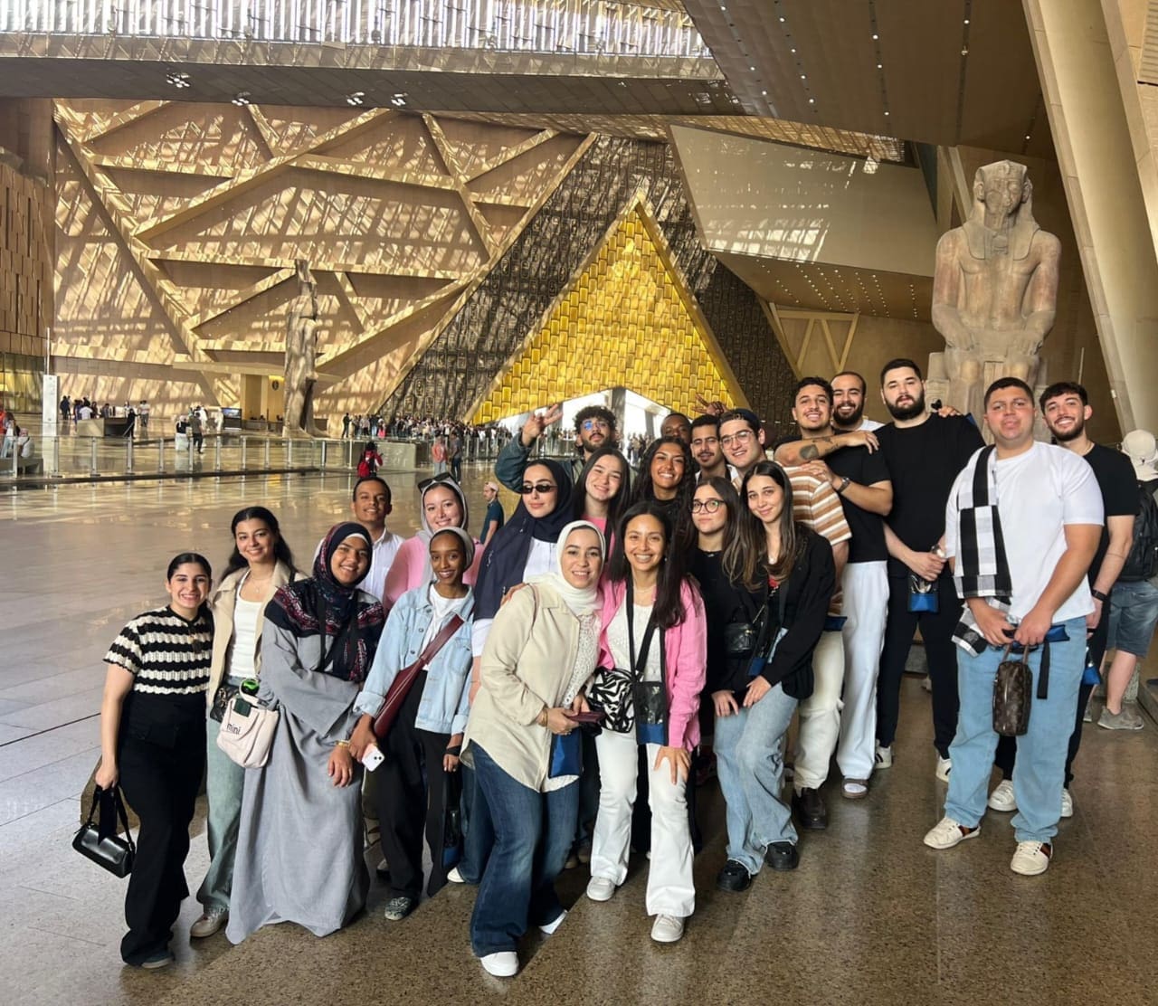 طلاب جامعة جزيرة الأمير إدوارد يقترحون حملات تسويقية عالمية للترويج للمتحف المصري الكبير 1 طلاب جامعة جزيرة الأمير إدوارد