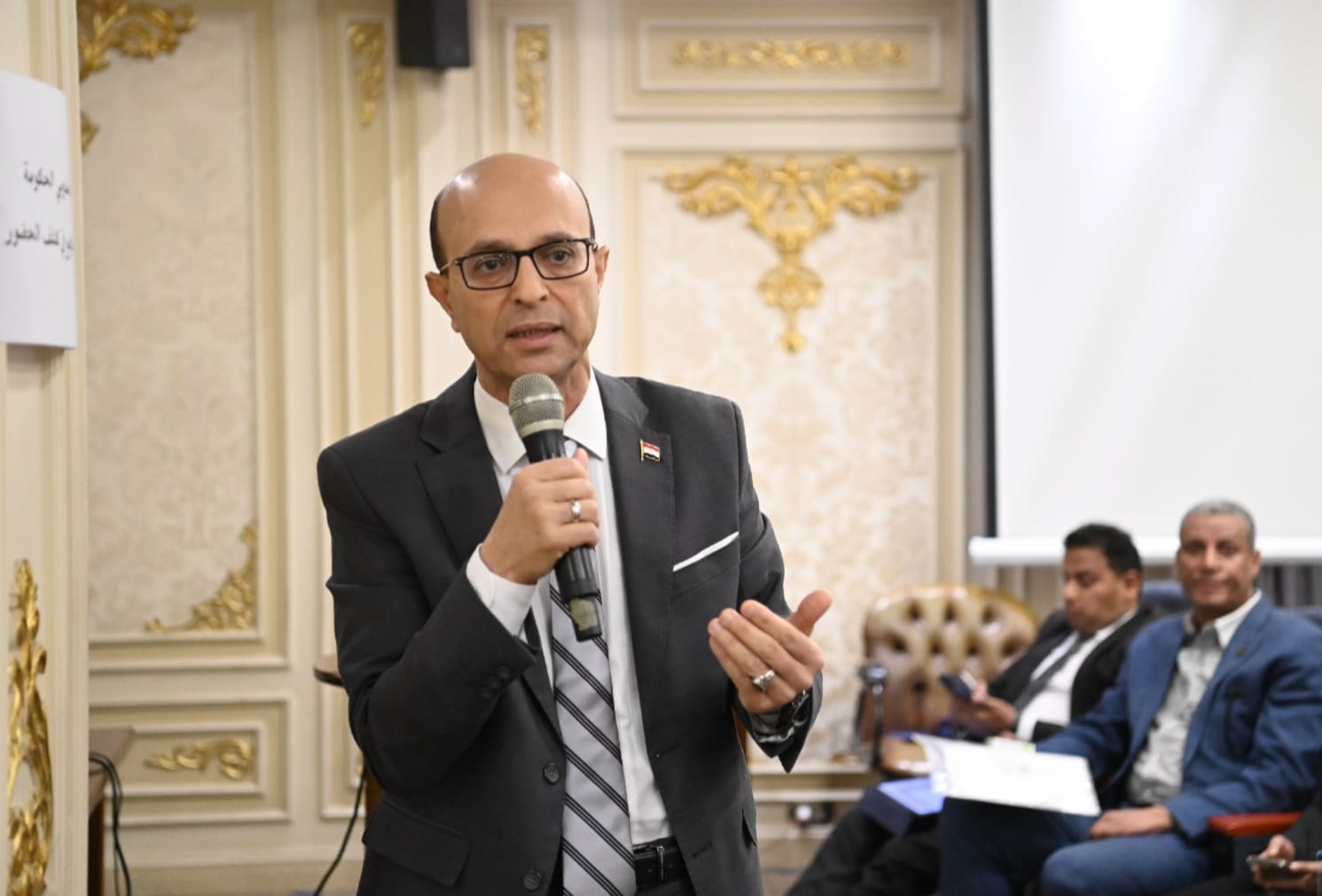 رئيس جامعة أسيوط أمام النواب: دعم التعليم والصحة بوابتنا لتحقيق رؤية مصر 2030 1 IMG 20250514 WA0111 جامعة أسيوط رئيس جامعة أسيوط أمام النواب: دعم التعليم والصحة بوابتنا لتحقيق رؤية مصر 2030 موقع في الجامعة