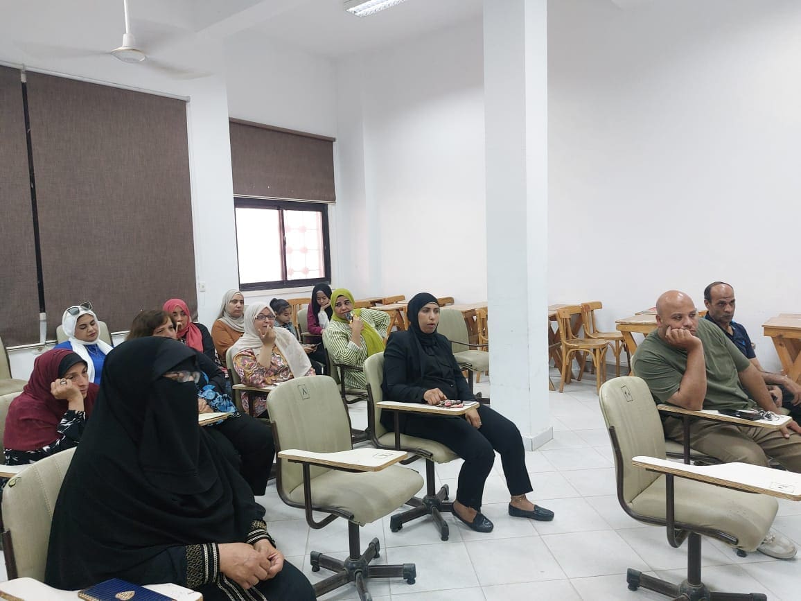 جامعة قناة السويس تُنظم دورة ميدانية لتأهيل العاملين إداريًا وماليًا وفق أحدث اللوائح والقوانين 1 جامعة قناة السويس