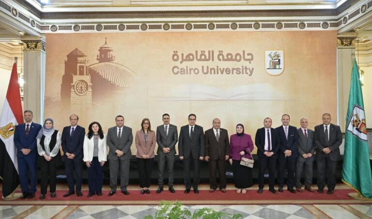 "جامعة القاهرة تستشرف المستقبل".. خطة استراتيجية طموحة نحو الريادة والتميّز 2030 23 IMG 20250515 WA0003 كيرالا "جامعة القاهرة تستشرف المستقبل".. خطة استراتيجية طموحة نحو الريادة والتميّز 2030 موقع في الجامعة