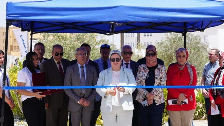 جامعة سيناء تنظم النسخة الثالثة من ملتقى التوظيف لفرع القنطرة 4 IMG 20250515 WA0049 كيرالا جامعة سيناء تنظم النسخة الثالثة من ملتقى التوظيف لفرع القنطرة موقع في الجامعة