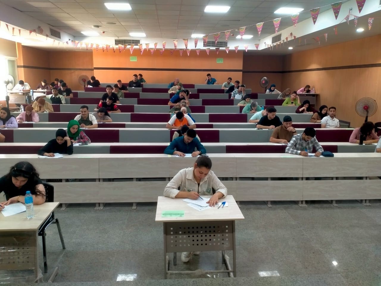 المنشاوي يتابع سير امتحانات نهاية العام الجامعي بجامعة أسيوط الأهلية 1 IMG 20250515 WA0068 جامعة أسيوط المنشاوي يتابع سير امتحانات نهاية العام الجامعي بجامعة أسيوط الأهلية موقع في الجامعة