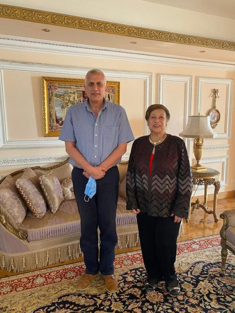 مسئول بالأعلى للجامعات: هذه شهادتي بحق نوال الدجوي 5 IMG 20250526 WA0017 بنها مسئول بالأعلى للجامعات: هذه شهادتي بحق نوال الدجوي موقع في الجامعة