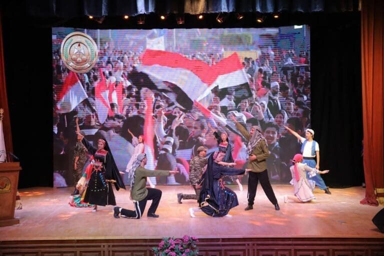 طلاب جامعة بورسعيد يشاركون بعروض مميزة فى الندوة التثقيفية المجمعة لشباب الجامعات 3 طلاب جامعة بورسعيد يشاركون بعروض مميزة فى الندوة التثقيفية المجمعة لشباب الجامعات