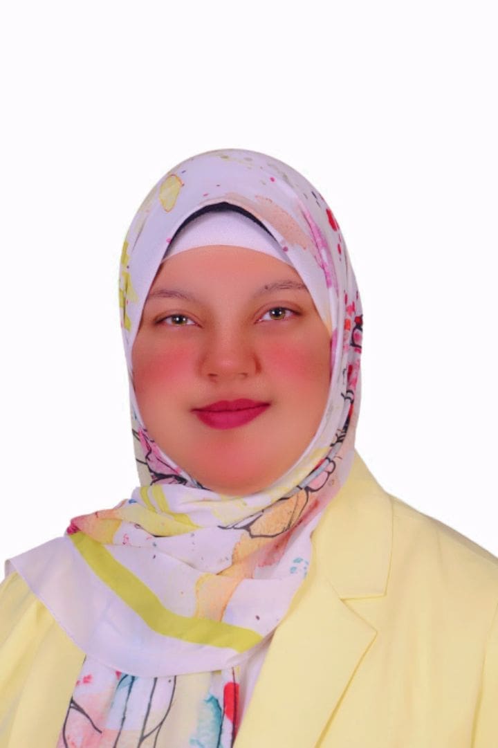 أنغام الجنايني تحصد الماجستير المهني في الصحافة الرقمية والإعلام الجديد 1 IMG 20250526 WA0085 أنغام الجنايني أنغام الجنايني تحصد الماجستير المهني في الصحافة الرقمية والإعلام الجديد موقع في الجامعة