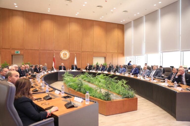 قرارات جمهورية بإنشاء 12 جامعة أهلية جديدة في مختلف المحافظات 10 قرارات جمهورية بإنشاء 12 جامعة أهلية جديدة في مختلف المحافظات