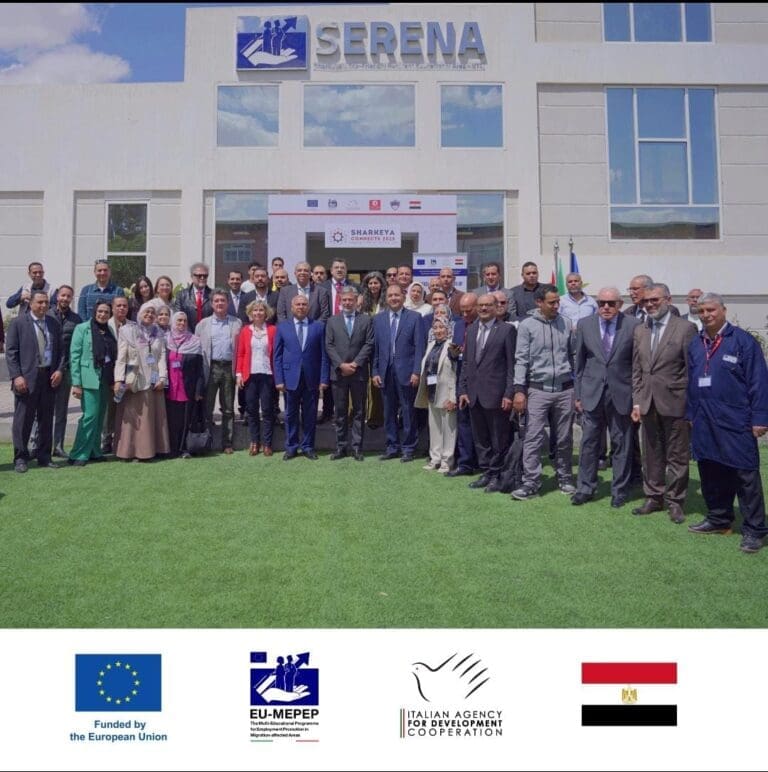 "الشرقية تتواصل 2025".. فاعلية تضمنت افتتاحًا رسميًا لمركز التدريب المهني بالعاشر من رمضان 5 IMG 20250527 WA0153 بنات "الشرقية تتواصل 2025".. فاعلية تضمنت افتتاحًا رسميًا لمركز التدريب المهني بالعاشر من رمضان موقع في الجامعة