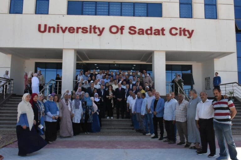 ممر شرقى من العاملين لرئيس جامعة مدينة السادات تقديرًا لعطائها المستمر 5 IMG 20250528 WA0021 1 جامعة مدينة السادات ممر شرقى من العاملين لرئيس جامعة مدينة السادات تقديرًا لعطائها المستمر موقع في الجامعة