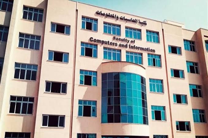 كليات الحاسبات والمعلومات بالجامعات الخاصة والأهلية.. الأقسام ومجالات عمل خريج 2025 2 كليات الحاسبات والمعلومات بالجامعات الخاصة والأهلية.. الأقسام ومجالات عمل خريج 2025