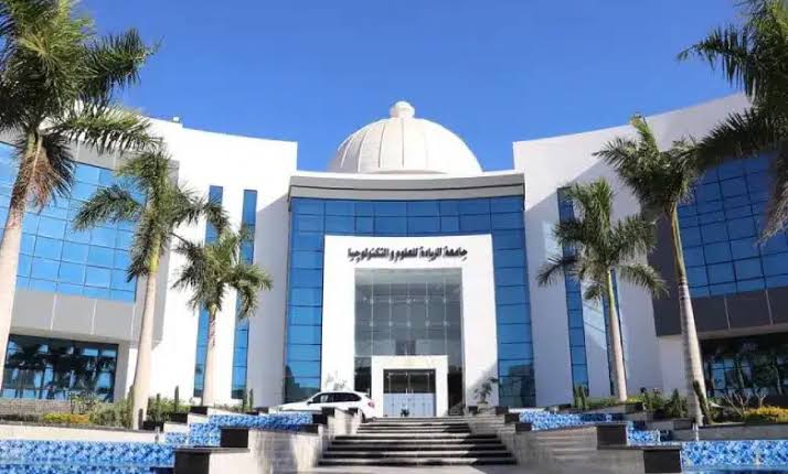 رئيس جامعة الريادة للعلوم والتكنولوجيا يوجه بتدريب الطلاب في مجال الأنشطة المالية غير المصرفية 19 IMG 9961 الثانوية العامة رئيس جامعة الريادة للعلوم والتكنولوجيا يوجه بتدريب الطلاب في مجال الأنشطة المالية غير المصرفية موقع في الجامعة