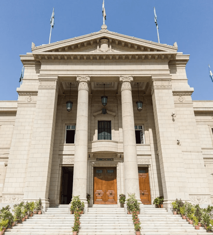 كلية التجارة بجامعة القاهرة تعقد مؤتمرها الطلابى السنوي الثاني تحت شعار "كن مستعدا" لتمكين الطلاب وتعزيز وعيهم 2 كلية الأثار جامعة القاهرة