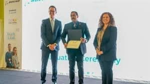 برنامج "المعلم الرائد" في مجالات العلوم والتكنولوجيا والهندسة والرياضيات (STEM) يحتفل بتخرج 57 معلما مصريا 8 Messenger creation 7AF76E89 E8E7 4354 8B72 FA8D7C360DEE برنامج "المعلم الرائد" في مجالات العلوم والتكنولوجيا والهندسة والرياضيات (STEM) يحتفل بتخرج 57 معلما مصريا موقع في الجامعة