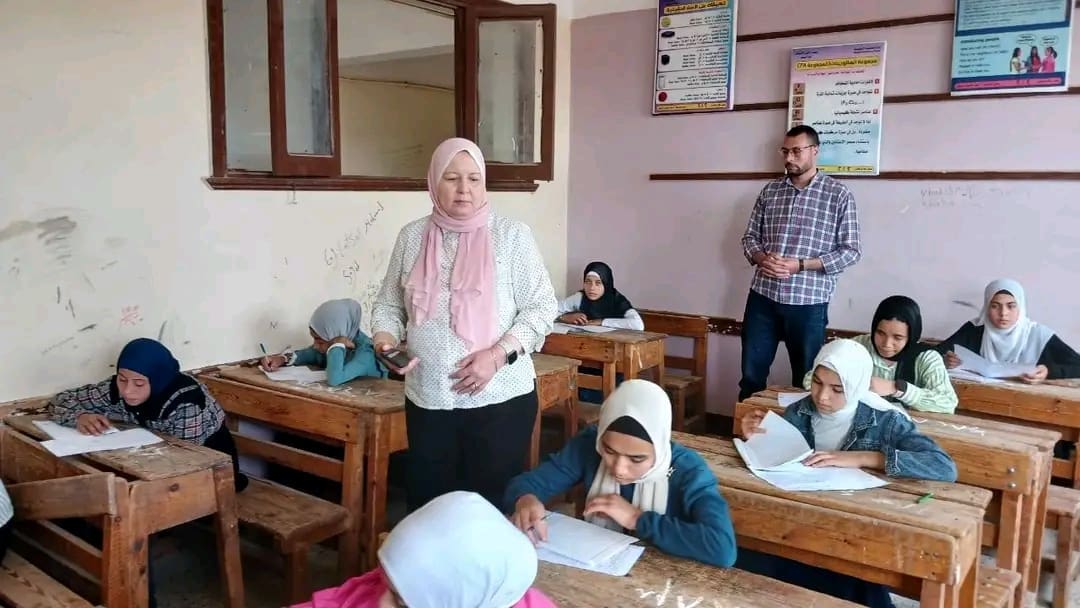 في ثاني أيام امتحانات الإعدادية 2025 ببني سويف.. الهواري: لا تهاون في الانضباط ولا مكان للمحمول داخل اللجان 1 1748767642648 ثاني في ثاني أيام امتحانات الإعدادية 2025 ببني سويف.. الهواري: لا تهاون في الانضباط ولا مكان للمحمول داخل اللجان موقع في الجامعة