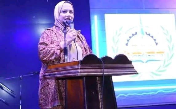 برنامج لتحسين القراءة والكتابة لطلاب الصفين الأول والثاني الابتدائي الذين لم يجتازوا التقييمات بمطروح 1 برنامج لتحسين القراءة والكتابة لطلاب الصفين الأول والثاني الابتدائي الذين لم يجتازوا التقييمات بمطروح