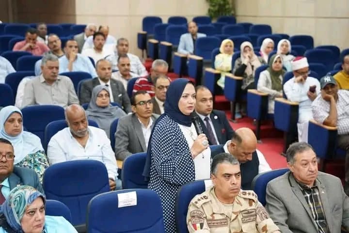 ماراثون الثانوية على أبواب مطروح.. استعدادات قصوى وتأمين شامل للطلاب والمراقبين 1 1748851998838 الثانوية ماراثون الثانوية على أبواب مطروح.. استعدادات قصوى وتأمين شامل للطلاب والمراقبين موقع في الجامعة