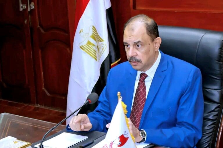 محافظ سوهاج يرد على شائعات "لجان الأكابر" في الثانوية العامة: نطبق القانون بحسم 13 1750142206179 محافظ محافظ سوهاج يرد على شائعات "لجان الأكابر" في الثانوية العامة: نطبق القانون بحسم موقع في الجامعة