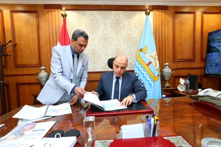 محافظ كفر الشيخ يعتمد نتيجة الإعدادية 2025 بنسبة نجاح 80.17%.. رابط سريع ومباشر 14 1750668719080 المنوفية محافظ كفر الشيخ يعتمد نتيجة الإعدادية 2025 بنسبة نجاح 80.17%.. رابط سريع ومباشر موقع في الجامعة