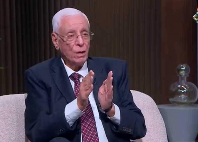 "وهم الحبة المعجزة".. الدكتور حسام موافي يحذر طلاب الثانوية العامة 8 2338915 0 جامعة "وهم الحبة المعجزة".. الدكتور حسام موافي يحذر طلاب الثانوية العامة موقع في الجامعة