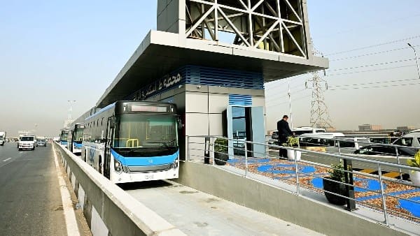 لطلاب المدارس والجامعات.. كل ما تريد معرفته عن الأتوبيس الترددي الجديد 7 27631884065927202505181045444544 مظاهر لطلاب المدارس والجامعات.. كل ما تريد معرفته عن الأتوبيس الترددي الجديد موقع في الجامعة