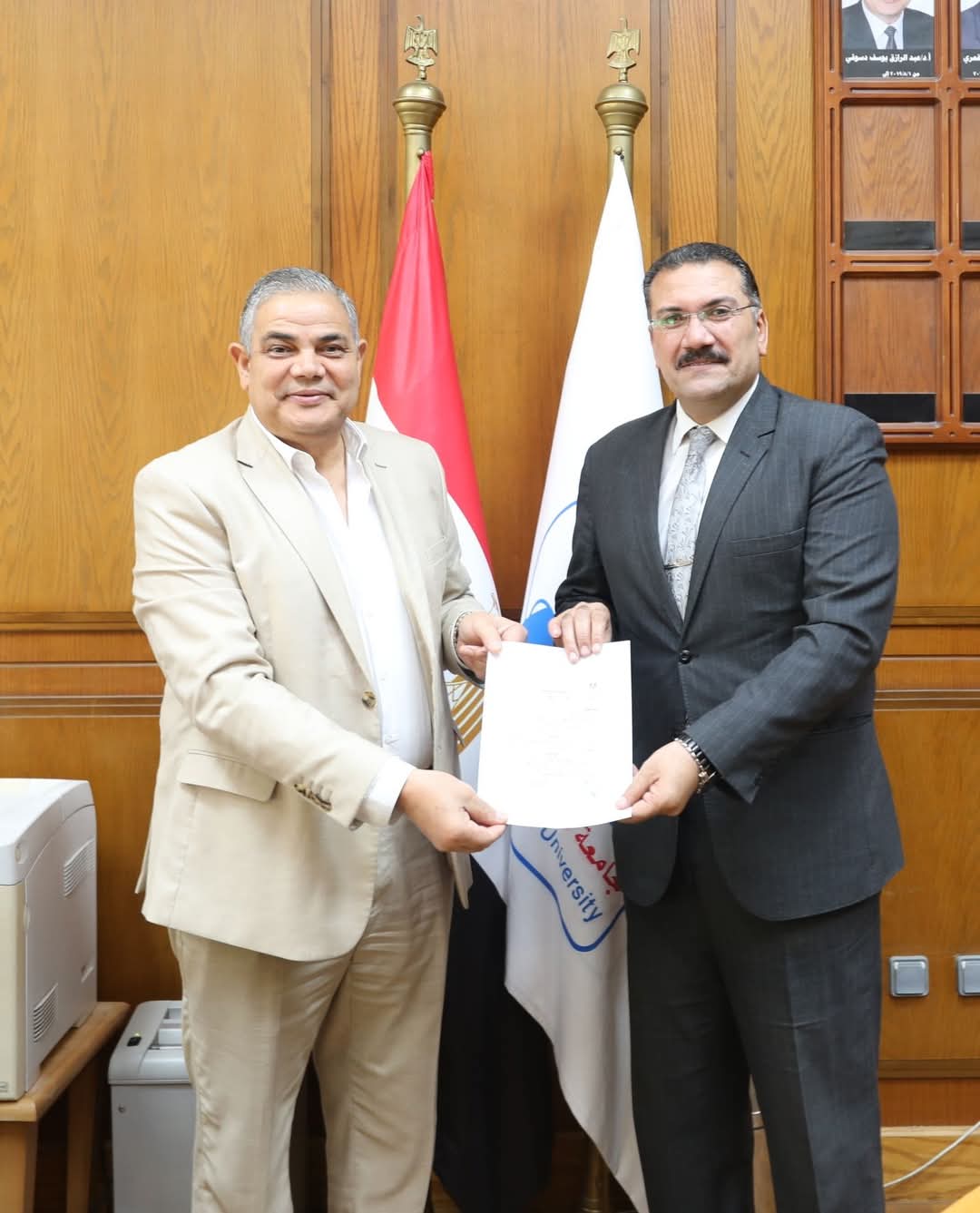 رئيس جامعة كفر الشيخ يعلن صدور القرار الجمهورى بتعيين الدكتور رشدي العدوي عميدا لكلية الزارعة 1 FB IMG 1749030867460 جامعة رئيس جامعة كفر الشيخ يعلن صدور القرار الجمهورى بتعيين الدكتور رشدي العدوي عميدا لكلية الزارعة موقع في الجامعة