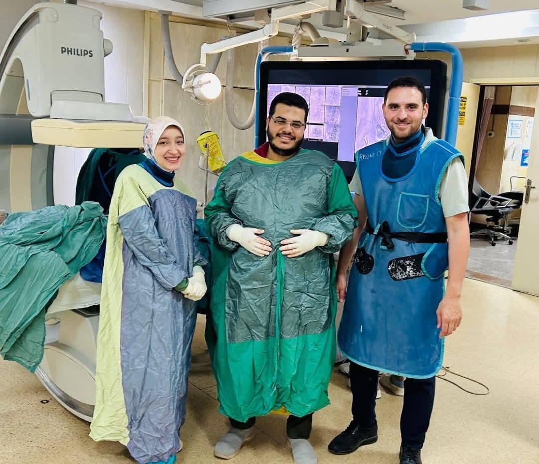 إجراء قسطرة تداخلية ناجحة بمعهد الكبد المنوفية تنقذ حياة مريض تعرض لنزيف شرجي حاد 1 FB IMG 1749386254155 قسطرة إجراء قسطرة تداخلية ناجحة بمعهد الكبد المنوفية تنقذ حياة مريض تعرض لنزيف شرجي حاد موقع في الجامعة