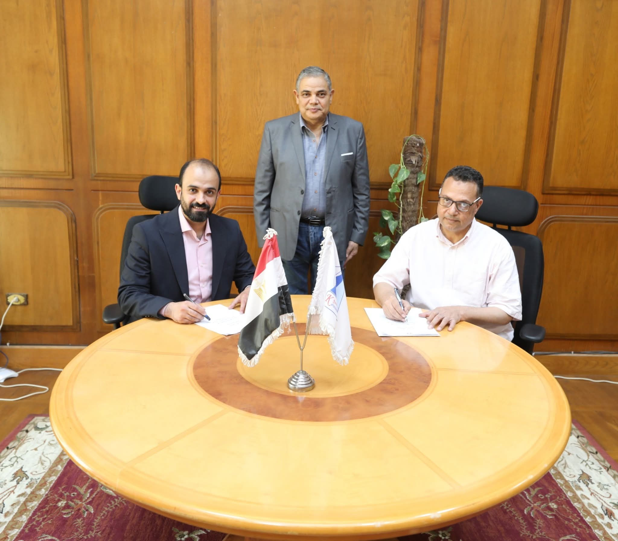 بروتوكول تعاون بين جامعة كفر الشيخ وأمانة المراكز الطبية المتخصصة في مجالات الرعاية الصحية 1 FB IMG 1749902698197 جامعة كفر الشيخ بروتوكول تعاون بين جامعة كفر الشيخ وأمانة المراكز الطبية المتخصصة في مجالات الرعاية الصحية موقع في الجامعة