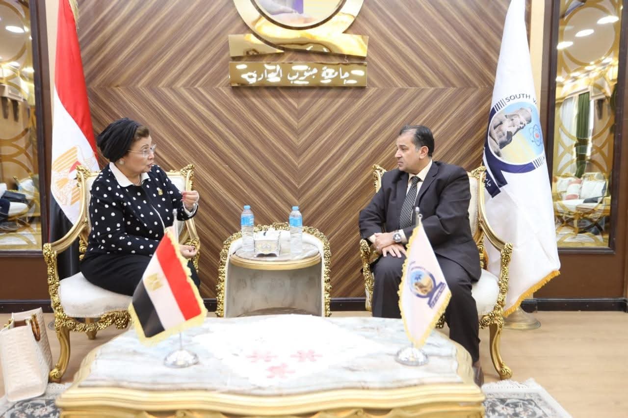 "تحالف تنموي في قنا".. الصحة وجامعة جنوب الوادي يواجهان التحديات السكانية 1 FB IMG 1750241674882 الصحة "تحالف تنموي في قنا".. الصحة وجامعة جنوب الوادي يواجهان التحديات السكانية موقع في الجامعة