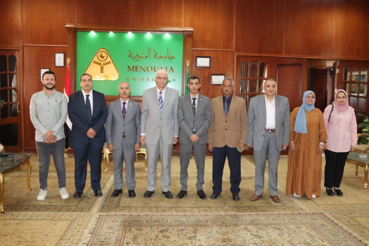 جامعة المنوفية تستضيف الإجتماع الدوري لمنسقى ومدربي التحول الرقمي بالجامعات المصرية 1 FB IMG 1750677666200 جامعة المنوفية جامعة المنوفية تستضيف الإجتماع الدوري لمنسقى ومدربي التحول الرقمي بالجامعات المصرية موقع في الجامعة