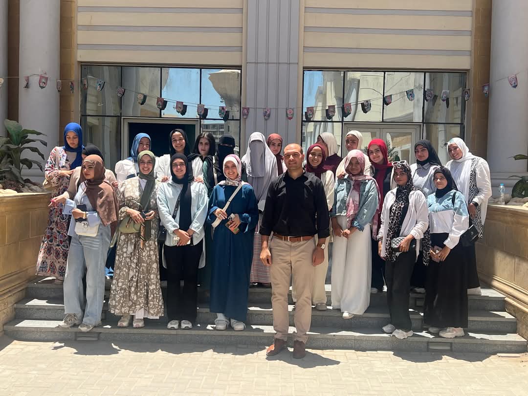 طلاب حقوق بجامعة حلوان الأهلية يستعدون للتدريبات الصيفية .. اعرف المواعيد 1 FB IMG 1750684862132 حلوان الأهلية طلاب حقوق بجامعة حلوان الأهلية يستعدون للتدريبات الصيفية .. اعرف المواعيد موقع في الجامعة
