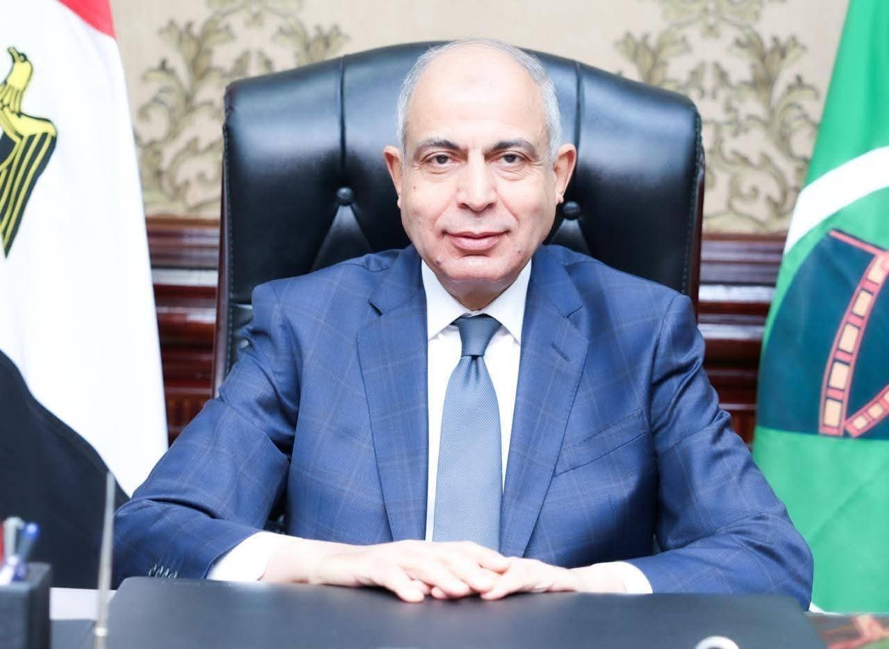 بمجموع 223 درجة للعام و185 للخاص.. محافظ المنيا يعتمد تنسيق القبول بالصف الأول الثانوي 2025 1 محافظ المنيا