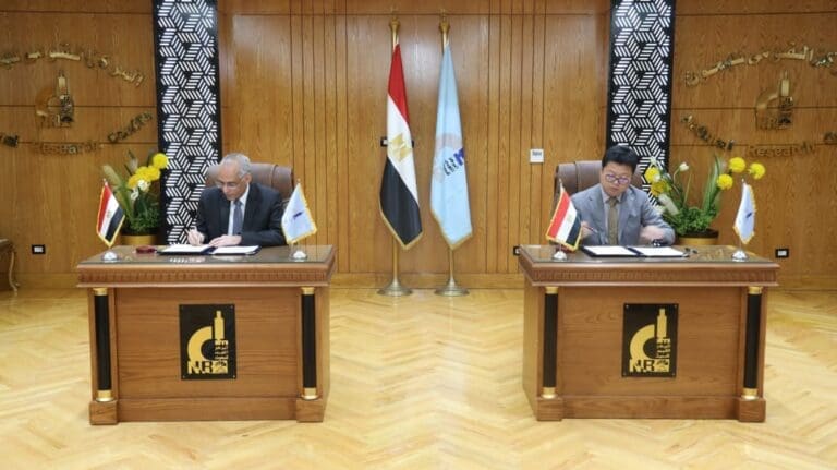 التعليم العالي: توقيع خطاب نوايا بين المركز القومي للبحوث وجامعة هاربين الصينية.. تفاصيل 14 IMG 20250601 WA0076 مظاهر التعليم العالي: توقيع خطاب نوايا بين المركز القومي للبحوث وجامعة هاربين الصينية.. تفاصيل موقع في الجامعة