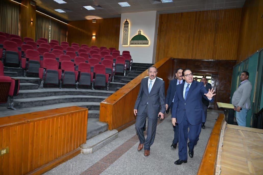 استعدادات مبكرة بجامعة القاهرة لاستقبال مكتب تنسيق القبول بالجامعات والمعاهد 1 IMG 20250603 WA0053 تنسيق استعدادات مبكرة بجامعة القاهرة لاستقبال مكتب تنسيق القبول بالجامعات والمعاهد موقع في الجامعة