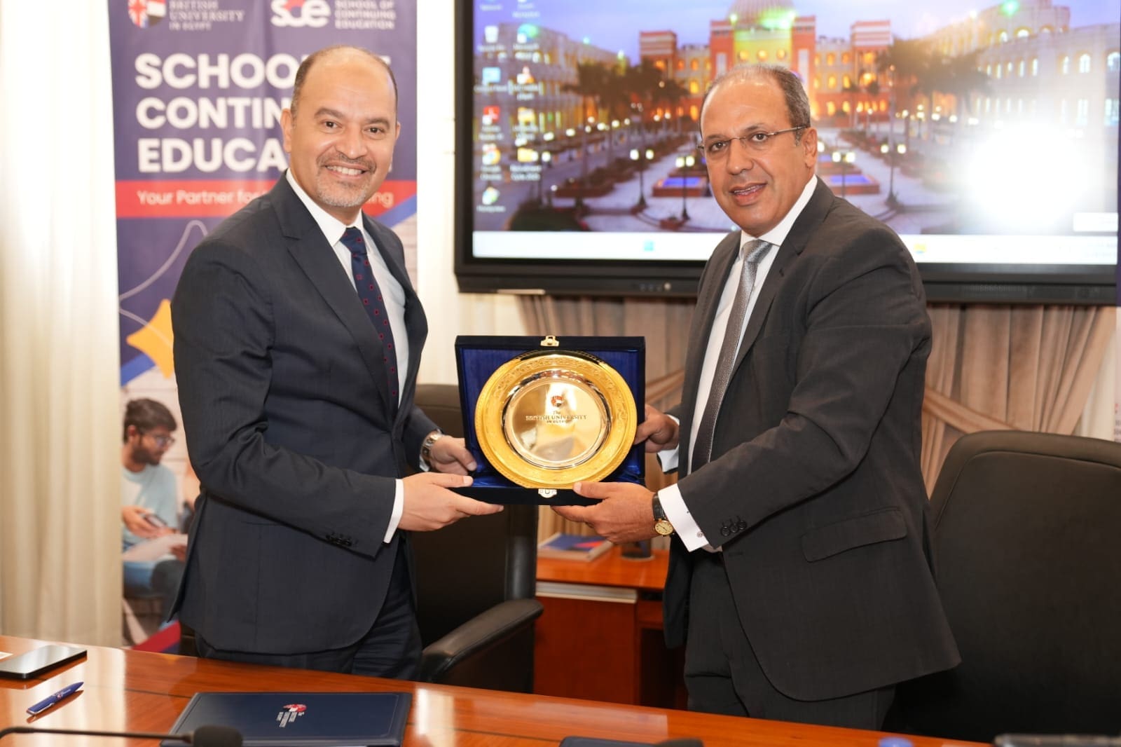 الجامعة البريطانية في مصر توقع بروتوكول تعاون مع المعهد المصرفي المصري 1 IMG 20250603 WA0102 الجامعة الجامعة البريطانية في مصر توقع بروتوكول تعاون مع المعهد المصرفي المصري موقع في الجامعة