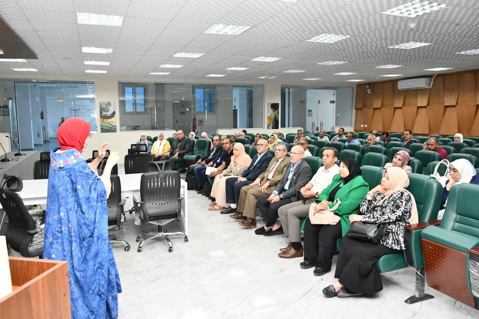 جامعة قناة السويس تواصل استعداداتها لجائزة التميز المؤسسي الداخلي 1 جامعة قناة السويس تواصل استعداداتها لجائزة التميز المؤسسي الداخلي